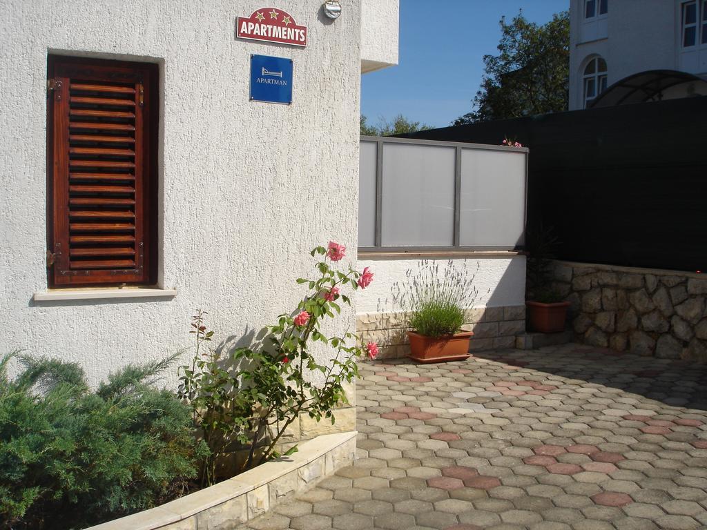 Apartments Klic Malinska Szoba fotó