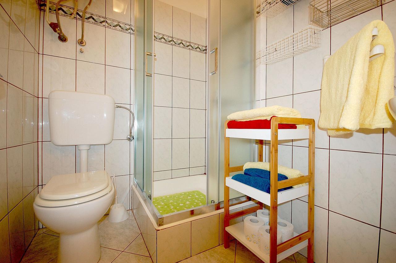 Apartments Klic Malinska Kültér fotó